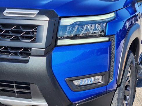 New 2026 Nissan Frontier Pro-X w/ Pro-X Convenience Package image 5
