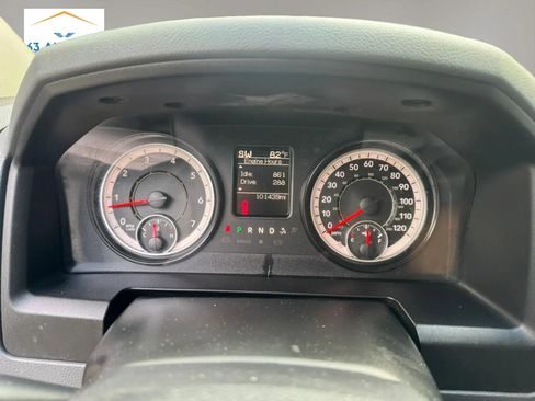 Used 2019 RAM 1500 Express AWD/4WD image 16