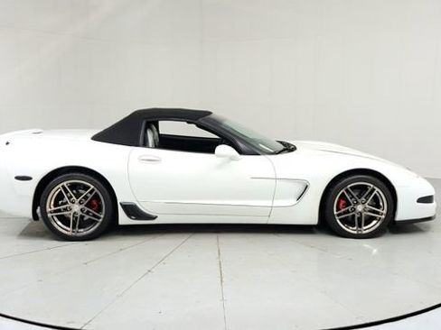 Used 2000 Chevrolet Corvette Base w/ Memory Pkg image 6