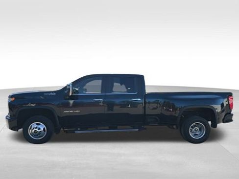 Used 2021 Chevrolet Silverado 3500 High Country image 9