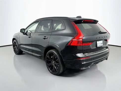 Used 2024 Volvo XC60 T8 Ultimate w/ Protection Package Premier image 5