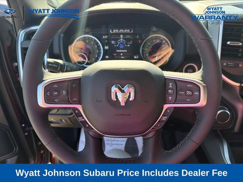 Used 2025 RAM 1500 Big Horn AWD/4WD image 23