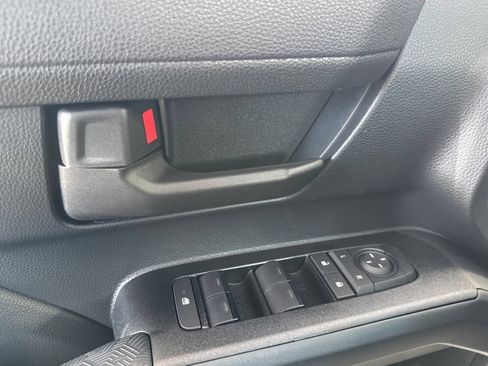New 2026 Toyota 4Runner SR5 AWD/4WD image 11