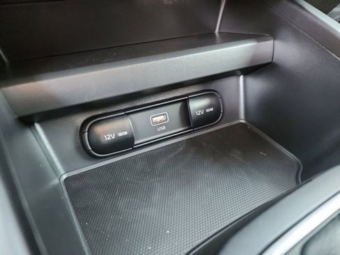 New 2025 Kia Soul LX image 18