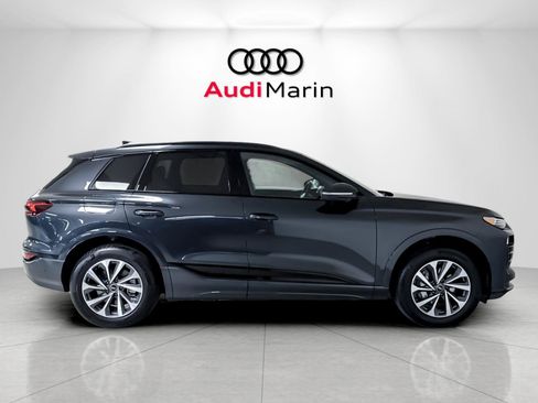 Used 2025 Audi Q6 e-tron Premium Plus AWD/4WD image 6
