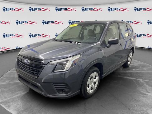 Used 2022 Subaru Forester image 8