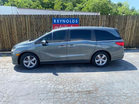 Used 2018 Honda Odyssey EX image 5