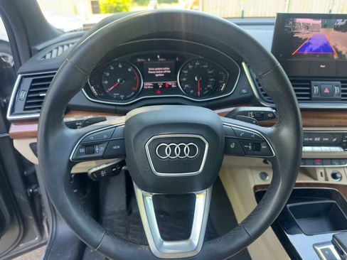 Used 2023 Audi Q5 2.0T Premium w/ Convenience Package AWD/4WD image 14