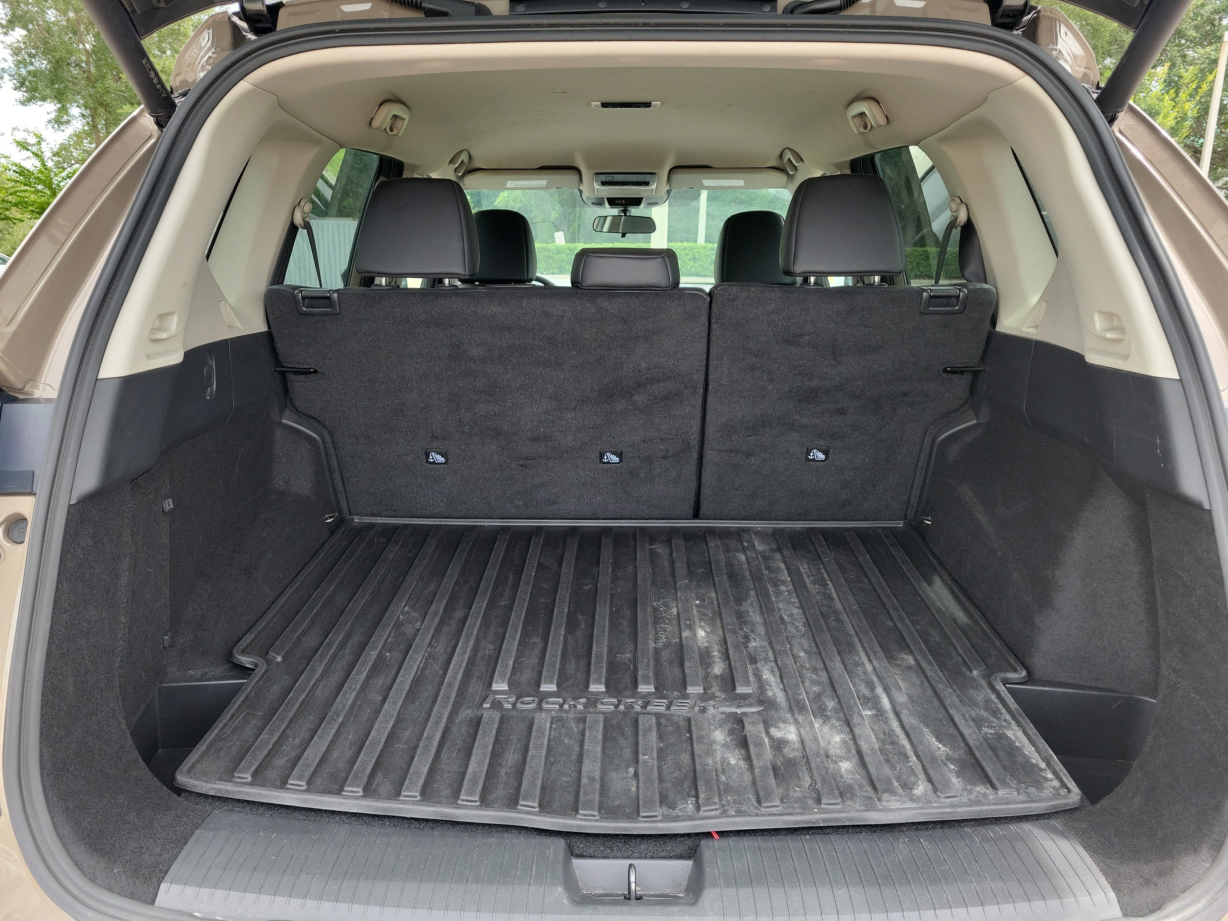 Certified 2025 Nissan Rogue SV AWD/4WD image 11