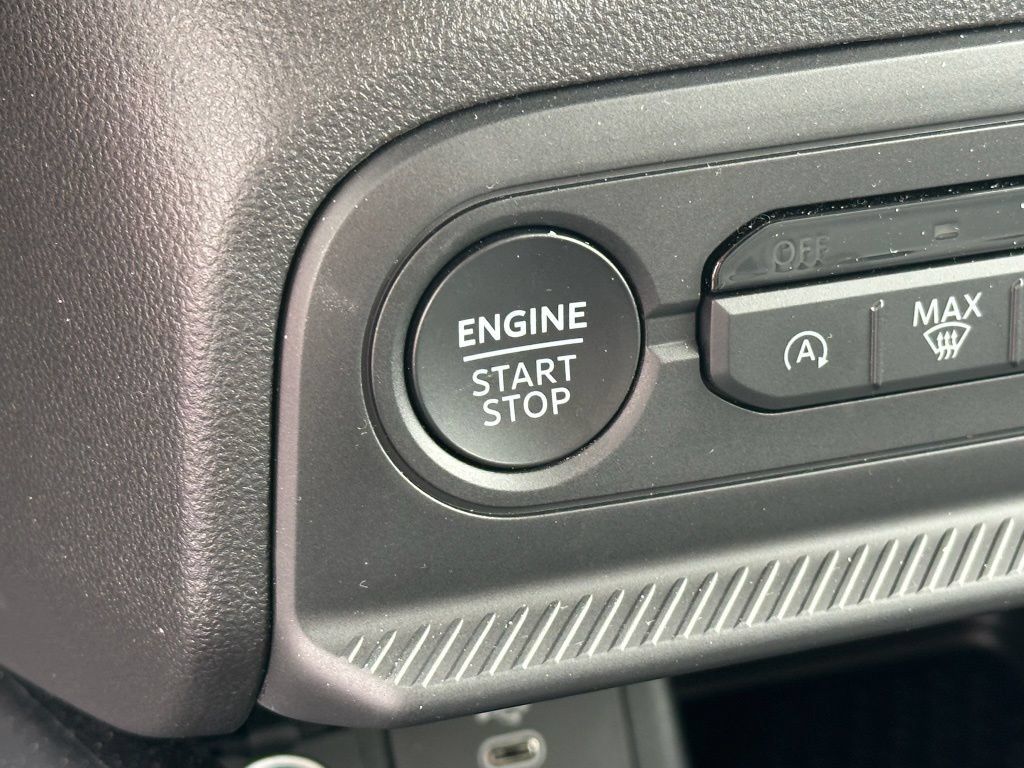 New 2026 Ford Bronco Sport Badlands AWD/4WD image 9