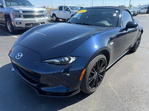 Used 2024 MAZDA MX-5 Miata Club image 7