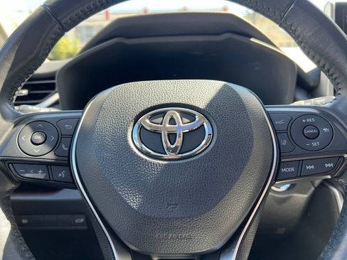Certified 2019 Toyota RAV4 Limited w/ Carpet Mat Package AWD/4WD image 37