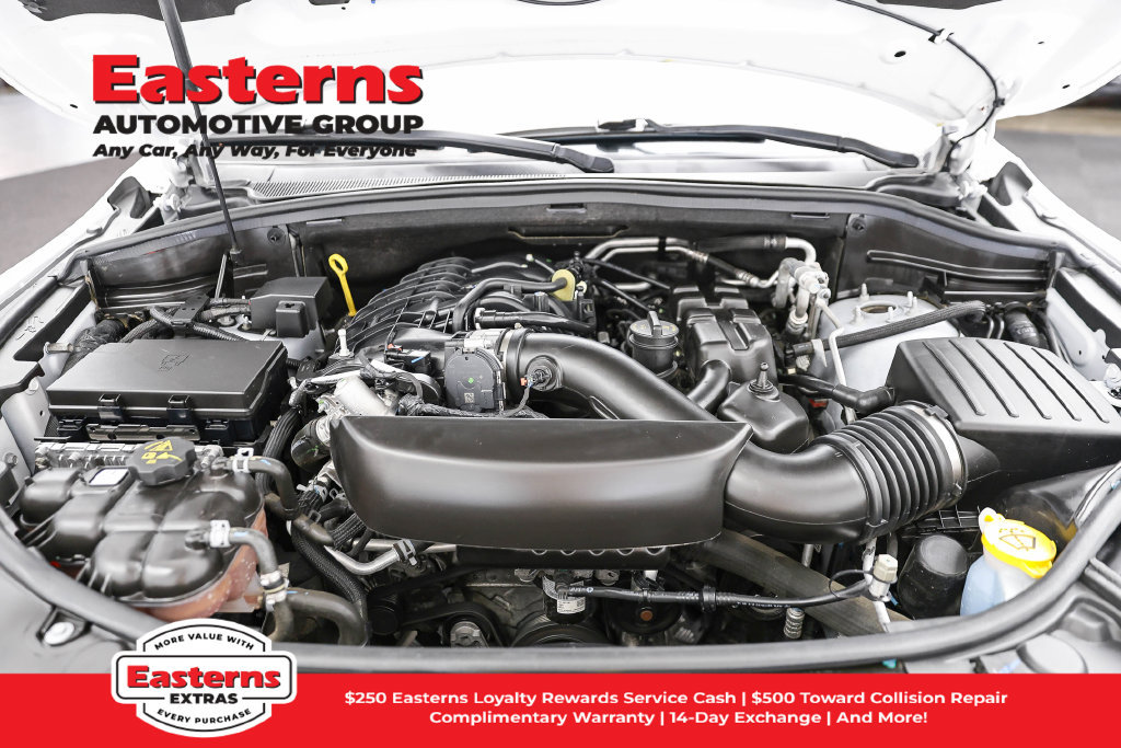 Used 2024 Dodge Durango GT RWD image 8