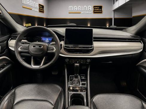 Certified 2024 Jeep Compass Limited AWD/4WD image 2