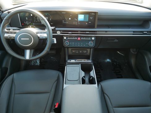 Certified 2025 Hyundai Tucson SEL image 10