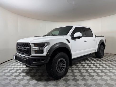 Used 2020 Ford F150 Raptor w/ Equipment Group 802A Luxury image 3