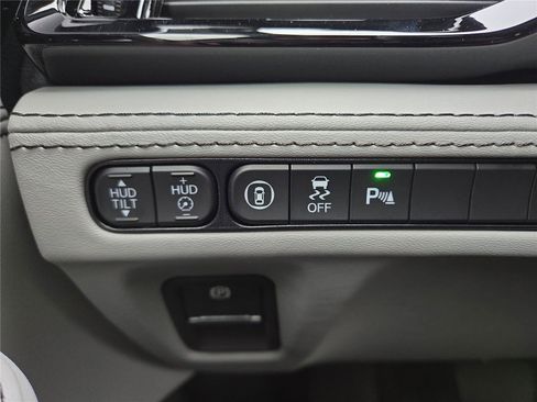 New 2026 Acura MDX SH-AWD w/ Advance Package image 16