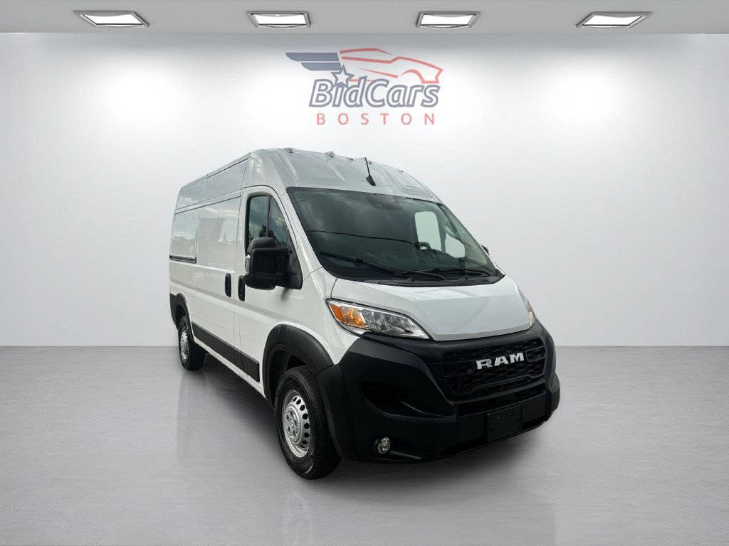 Used 2025 RAM ProMaster 2500 w/ Convenience Group FWD image 3
