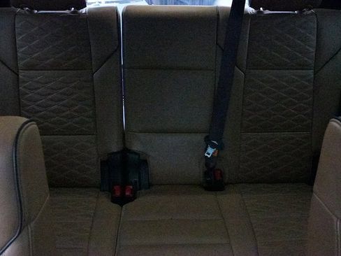 Used 2022 Cadillac Escalade Premium Luxury image 39