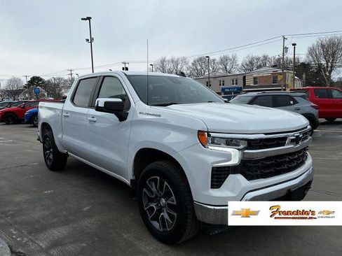 Used 2023 Chevrolet Silverado 1500 LT AWD/4WD image 20