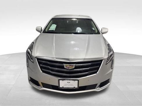 Used 2018 Cadillac XTS Luxury image 8