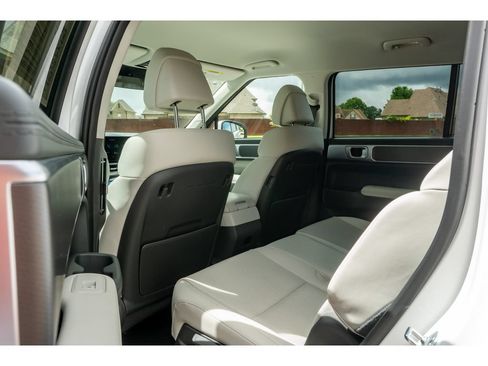 Used 2026 Hyundai Santa Fe SEL FWD image 13