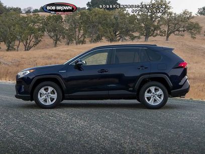 Used 2021 Toyota RAV4 XLE w/ Convenience Package