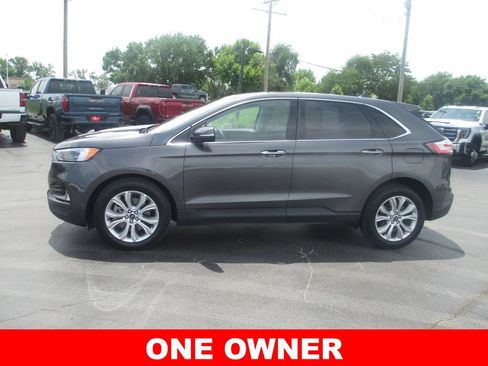 Used 2020 Ford Edge Titanium w/ Equipment Group 301A AWD/4WD image 11
