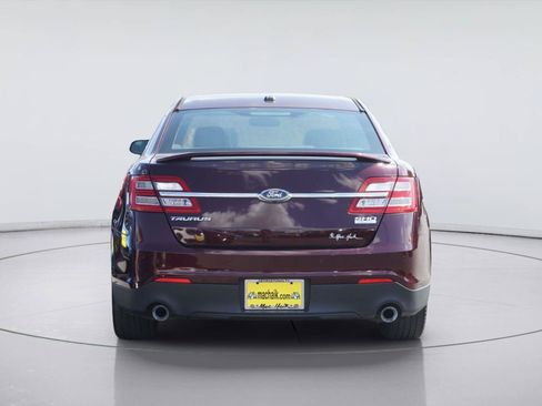 Used 2018 Ford Taurus SHO w/ Driver Assist Package AWD/4WD image 7