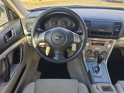 Used 2008 Subaru Outback 2.5i image 17