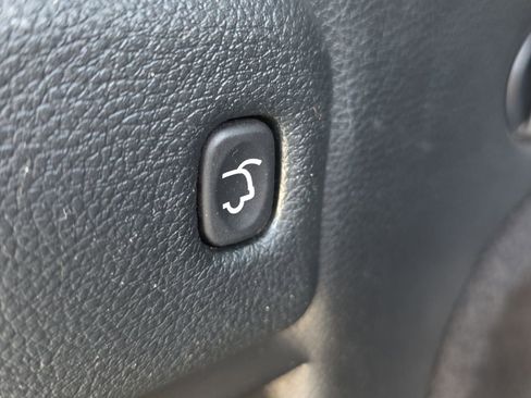 Used 2019 Jeep Grand Cherokee Limited w/ Luxury Group II image 31