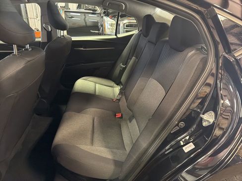 Used 2025 Toyota Camry LE image 22