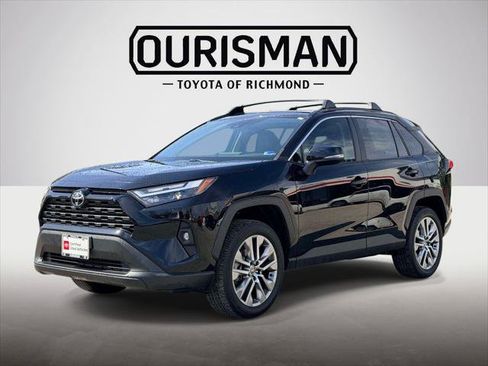 Certified 2022 Toyota RAV4 XLE Premium AWD/4WD image 24