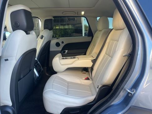 Used 2021 Land Rover Range Rover Sport HSE Dynamic image 11