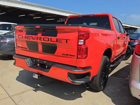 Used 2025 Chevrolet Silverado 1500 Custom w/ Rally Edition RWD image 4