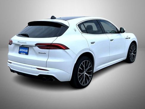 Used 2023 Maserati Grecale GT AWD/4WD image 5