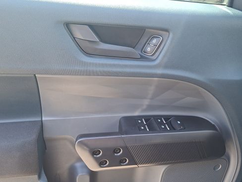 Used 2025 Ford Maverick XL FWD image 17
