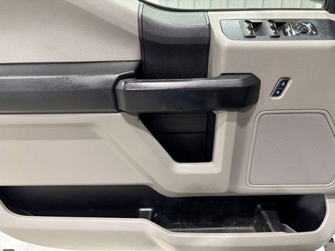 Used 2018 Ford F350 XL image 16