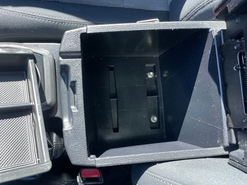 Used 2020 Toyota Tacoma TRD Off-Road w/ Technology Package image 21