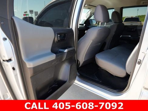 Used 2021 Toyota Tacoma SR5 RWD image 22