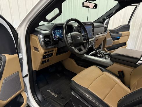 Used 2022 Ford F150 Lariat w/ Max Trailer Tow Package AWD/4WD image 45