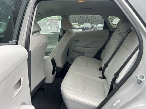 Used 2024 Hyundai Kona SEL AWD/4WD image 17