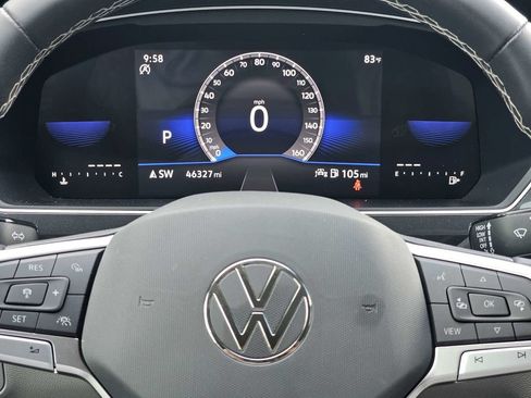 Used 2023 Volkswagen Tiguan SE FWD image 27