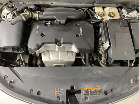Used 2015 Chevrolet Impala LT w/ Convenience Package FWD image 36