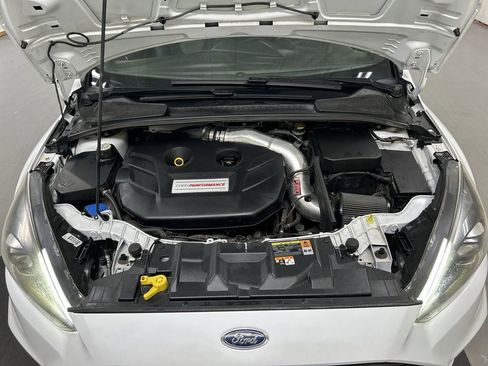 Used 2016 Ford Focus RS image 24