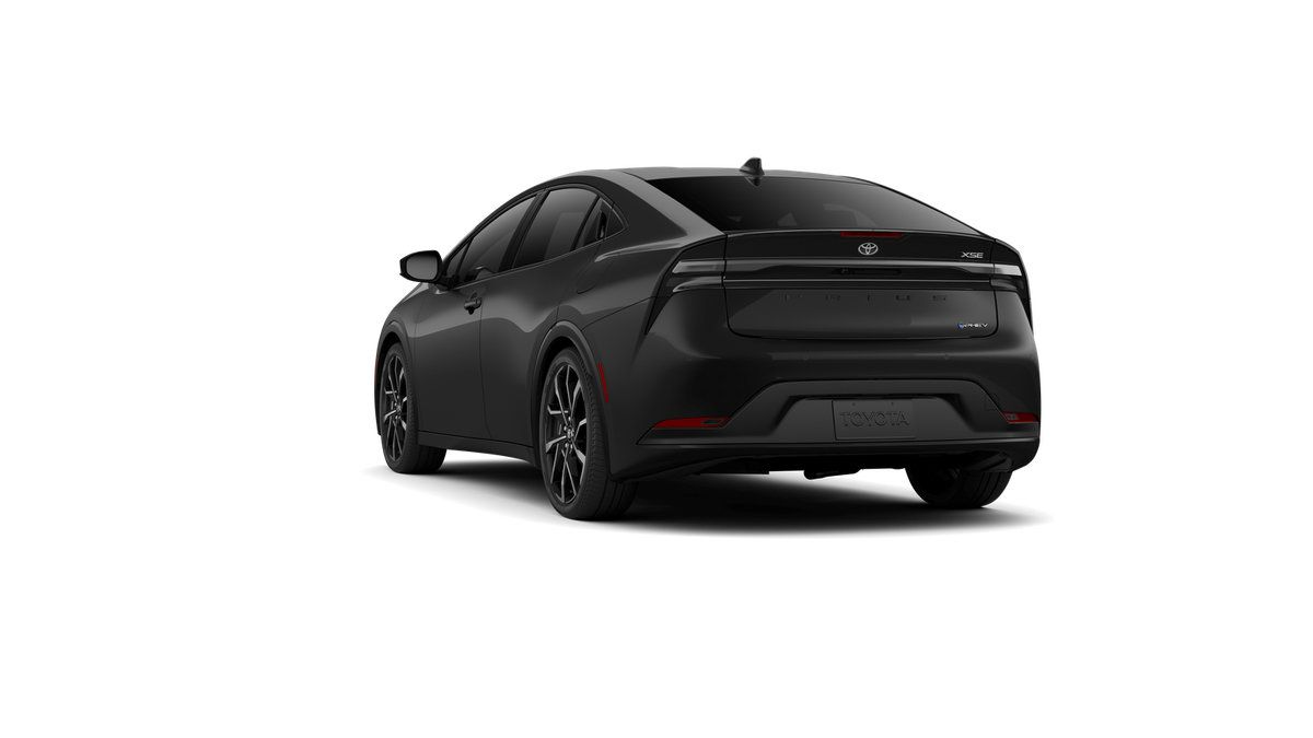 New 2026 Toyota Prius Plug-In Hybrid FWD image 7