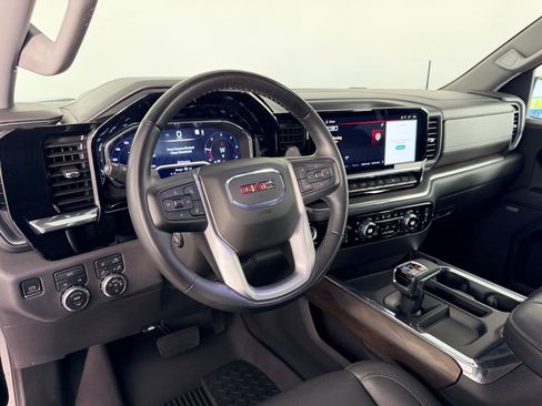 Used 2023 GMC Sierra 1500 SLT w/ SLT Premium Plus Package image 22