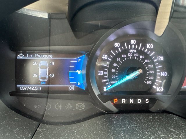 Used 2020 Ford Edge Titanium AWD/4WD image 11