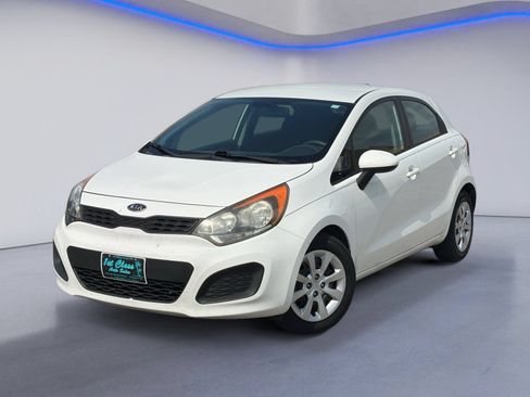 Used 2012 Kia Rio LX w/ PWR Pkg FWD image 2