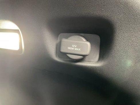 Used 2025 Honda HR-V EX-L image 19